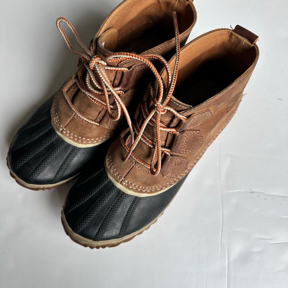 SOREL Out N About Leather Waterproof Boots - Women's 7.5 - Picture 5 of 8